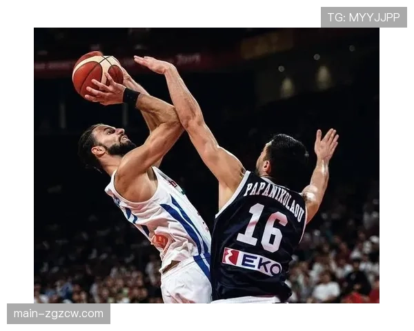 科维尔恰诺基地开设新课程，专注培养教练员关于“由守转攻瞬间”的战术设计能力